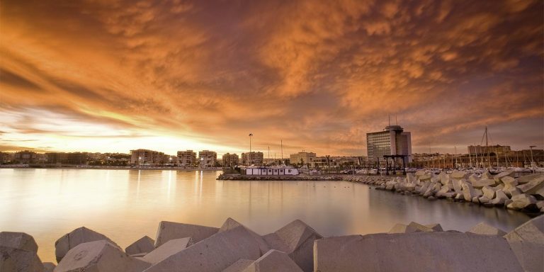 visita virtual de melilla, faro de melilla, andreas grunau, melilla turismo